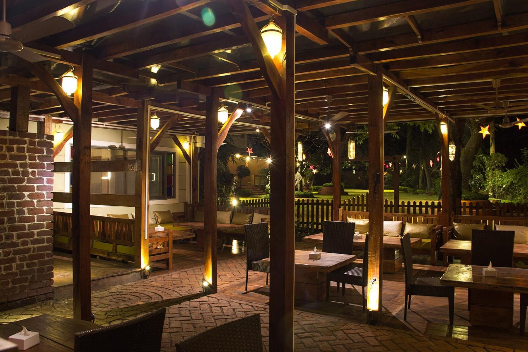 Hotel Malas Panchgani Buitenkant foto